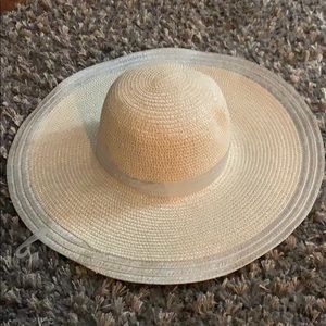 Tan + Silver Wide Brimmed Hat